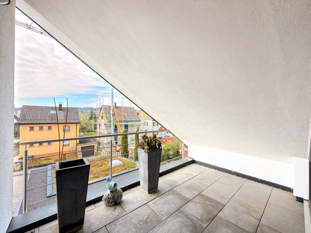 Überdachter Balkon im Galeriebereich