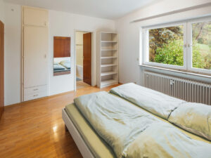 Schlafzimmer linke DHH
