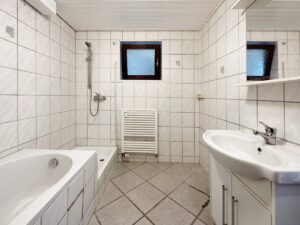 Einliegerwohnung Badezimmer