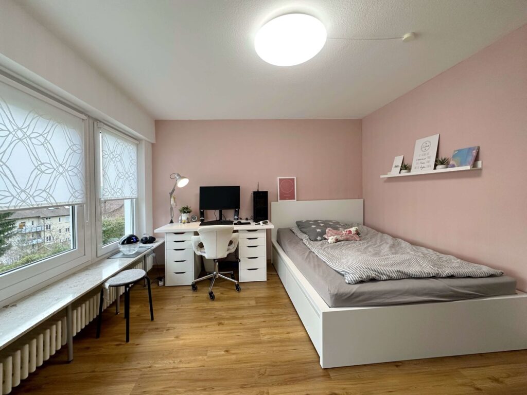 Kinderzimmer EG