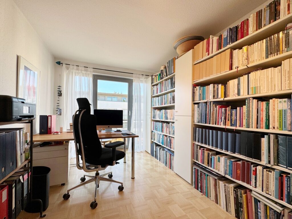 Arbeitszimmer