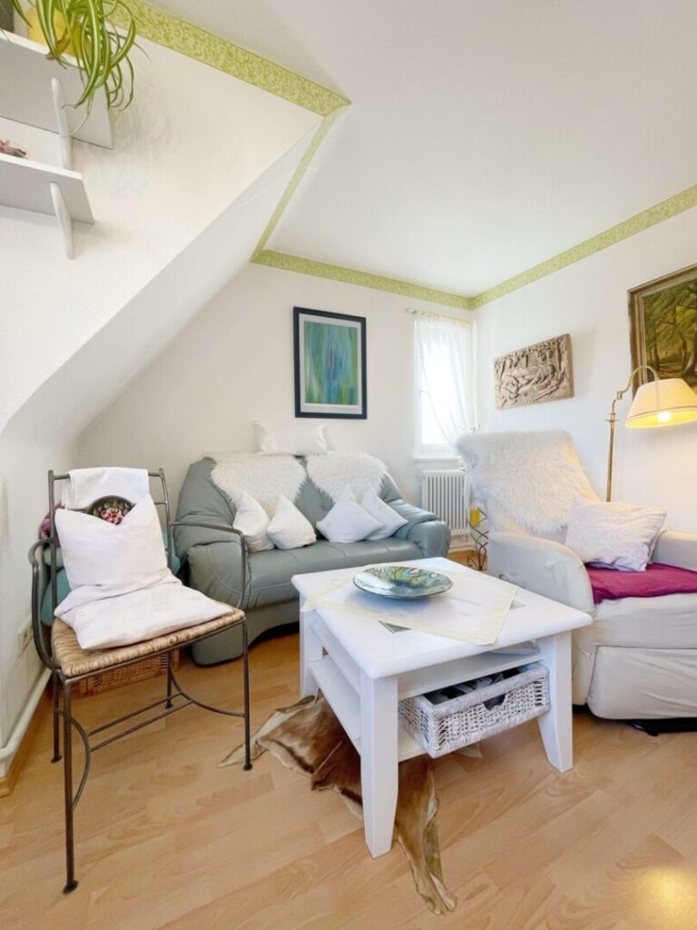 Wohnzimmer Wohnung DG