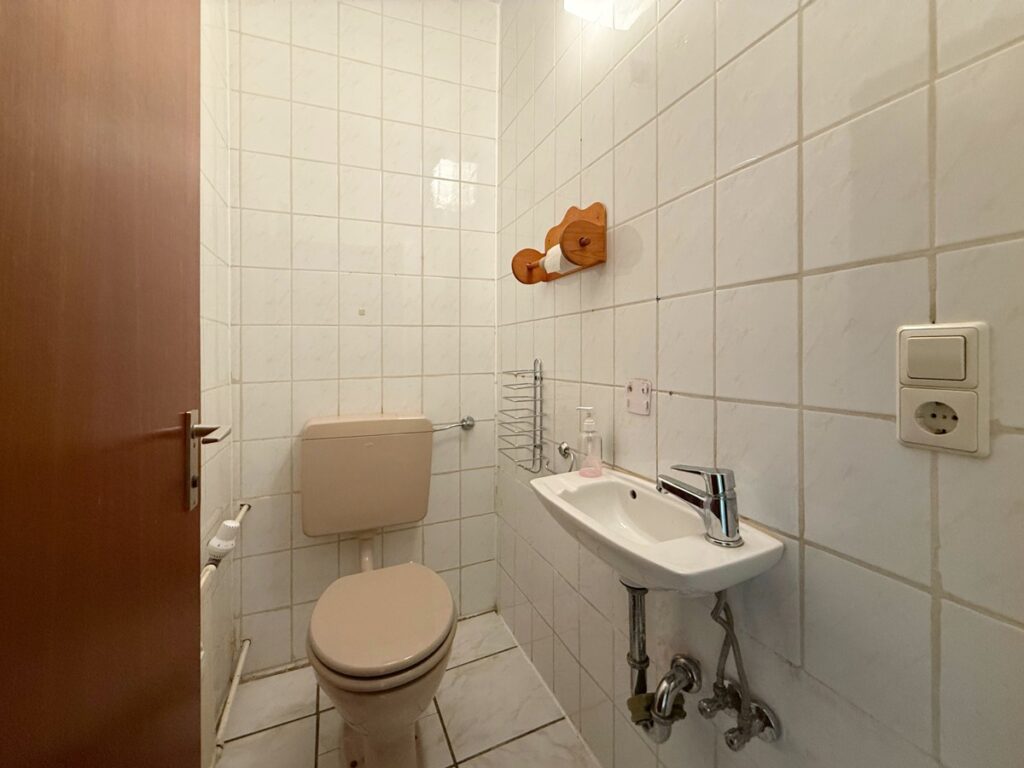 WC Einheit 2