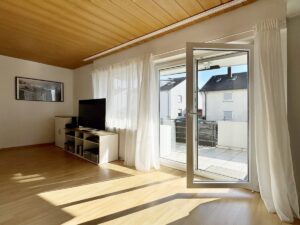 Wohn- & Esszimmer Wohnung Hochparterre