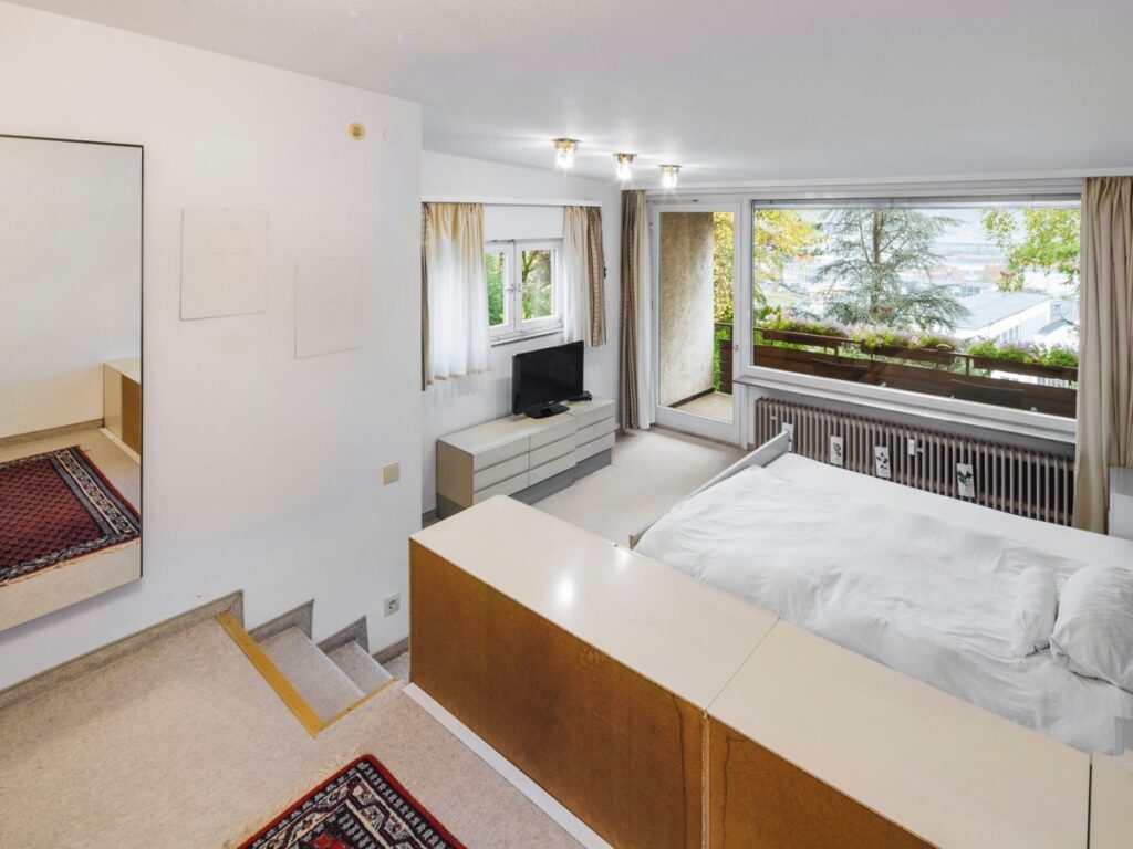 Schlafzimmer 1 im OG rechte DHH