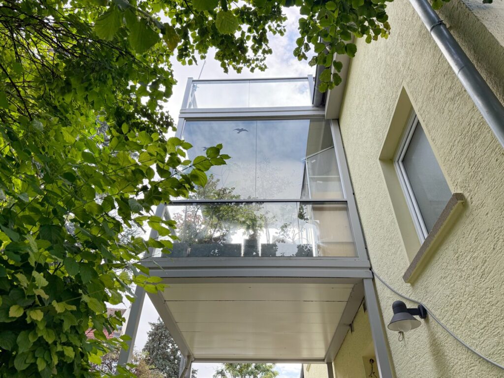Neuer Anbaubalkon