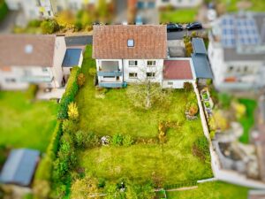 Haus mit Grundstück