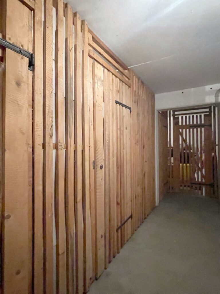 Keller