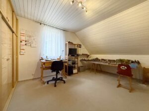 DG-Arbeitszimmer