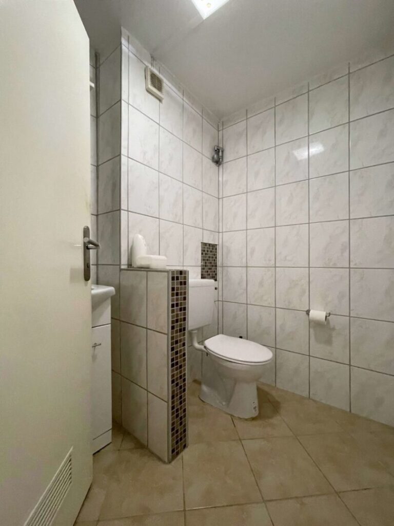 WC