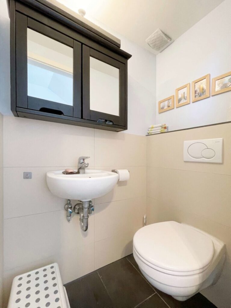 WC DG