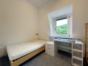 Zimmer 1 DG
