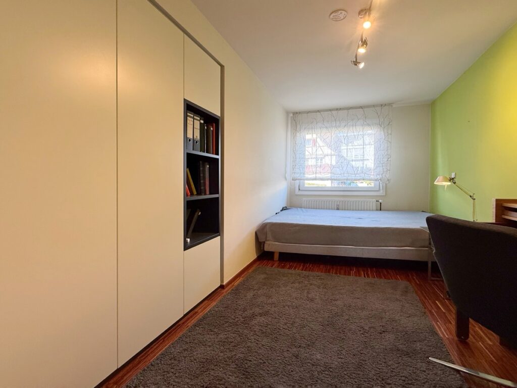 Kinder- oder Arbeitszimmer