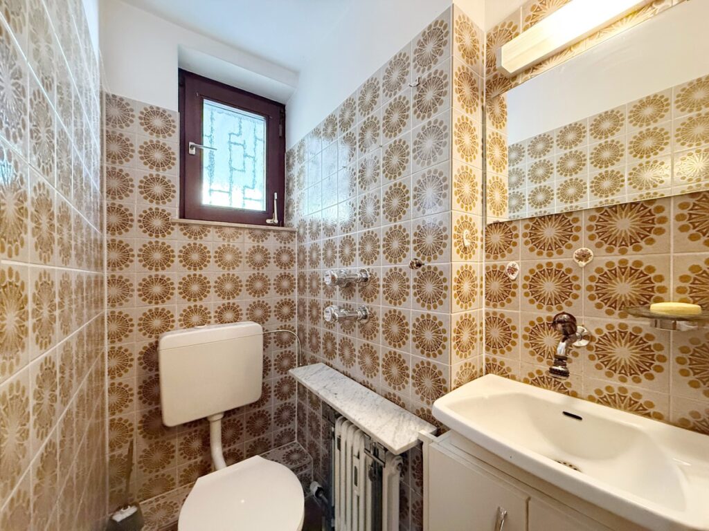 Gäste-WC im EG