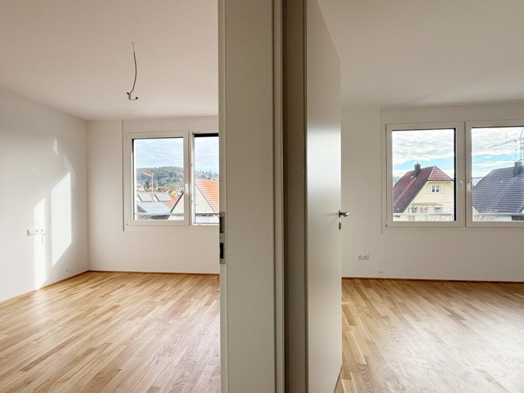 Schlafzimmer und Kinder- oder Arbeitszimmer