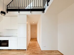 Wohn- und Essbereich mit Galerie