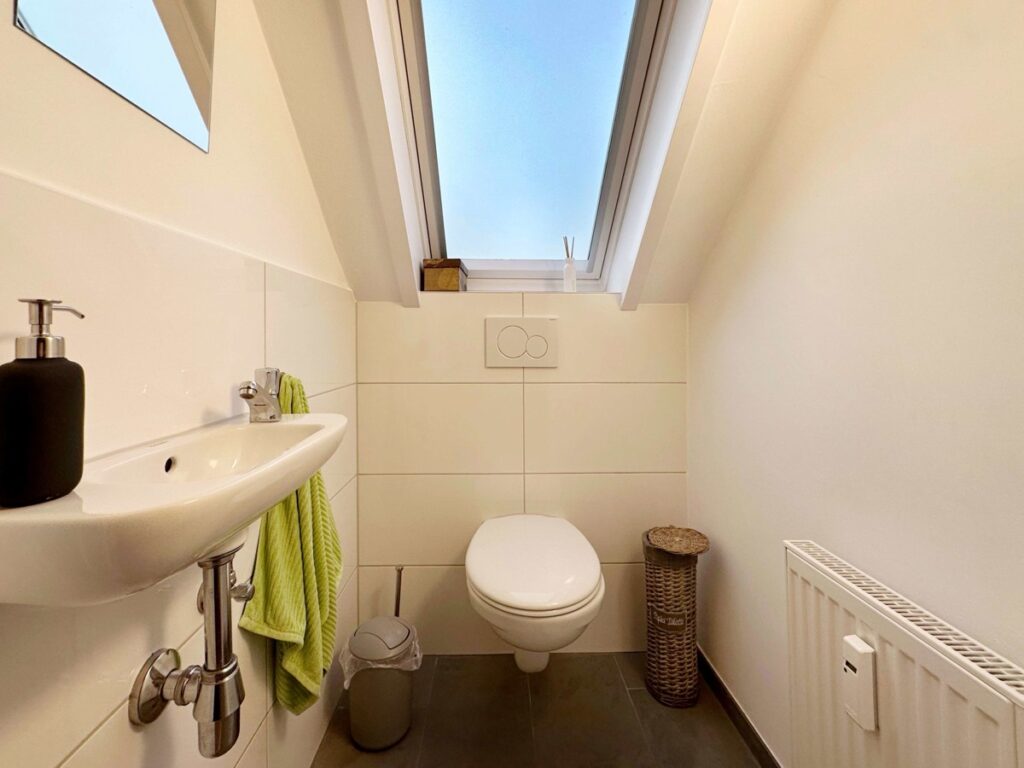 WC DG