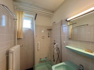 Badezimmer im UG