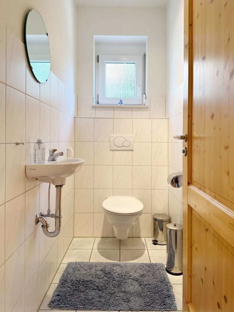 Gäste WC 1. OG