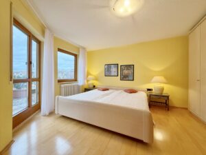 Schlafzimmer im OG