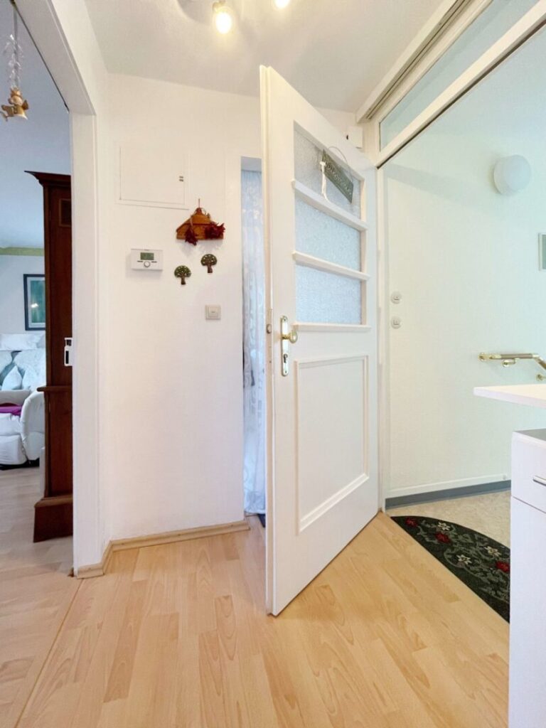 Flur Wohnung DG