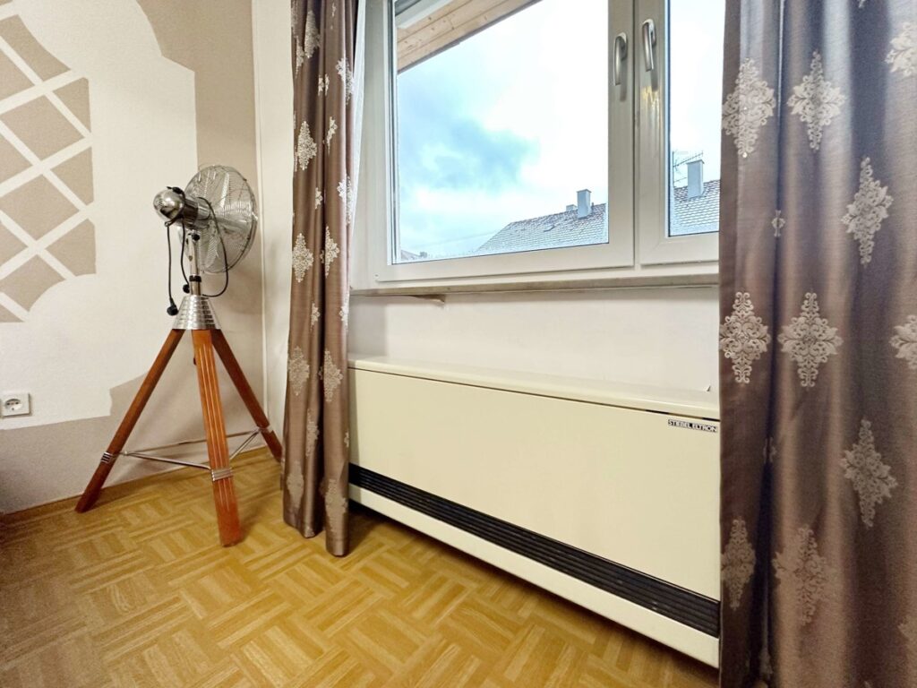Schlafzimmer 1 OG