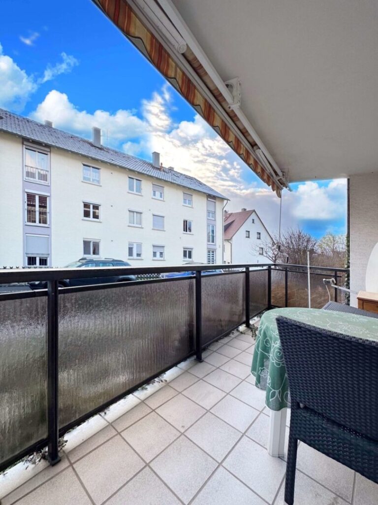 Balkon EG