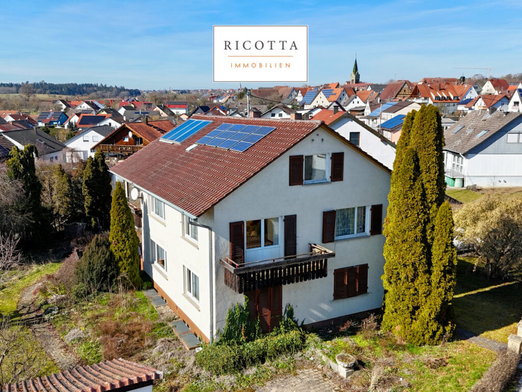 Hausansicht Vorne Hof