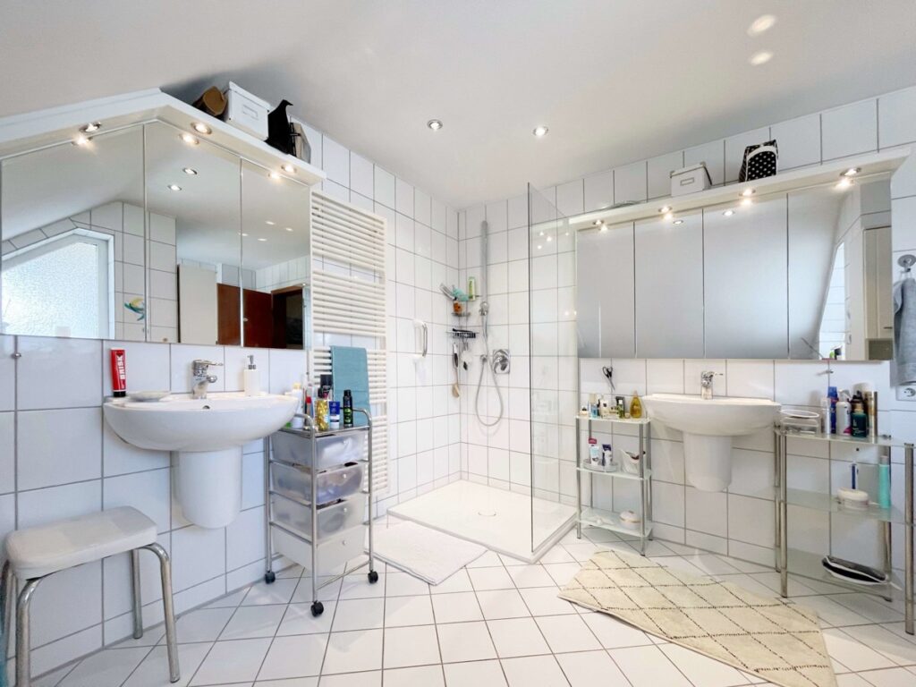 Badezimmer OG