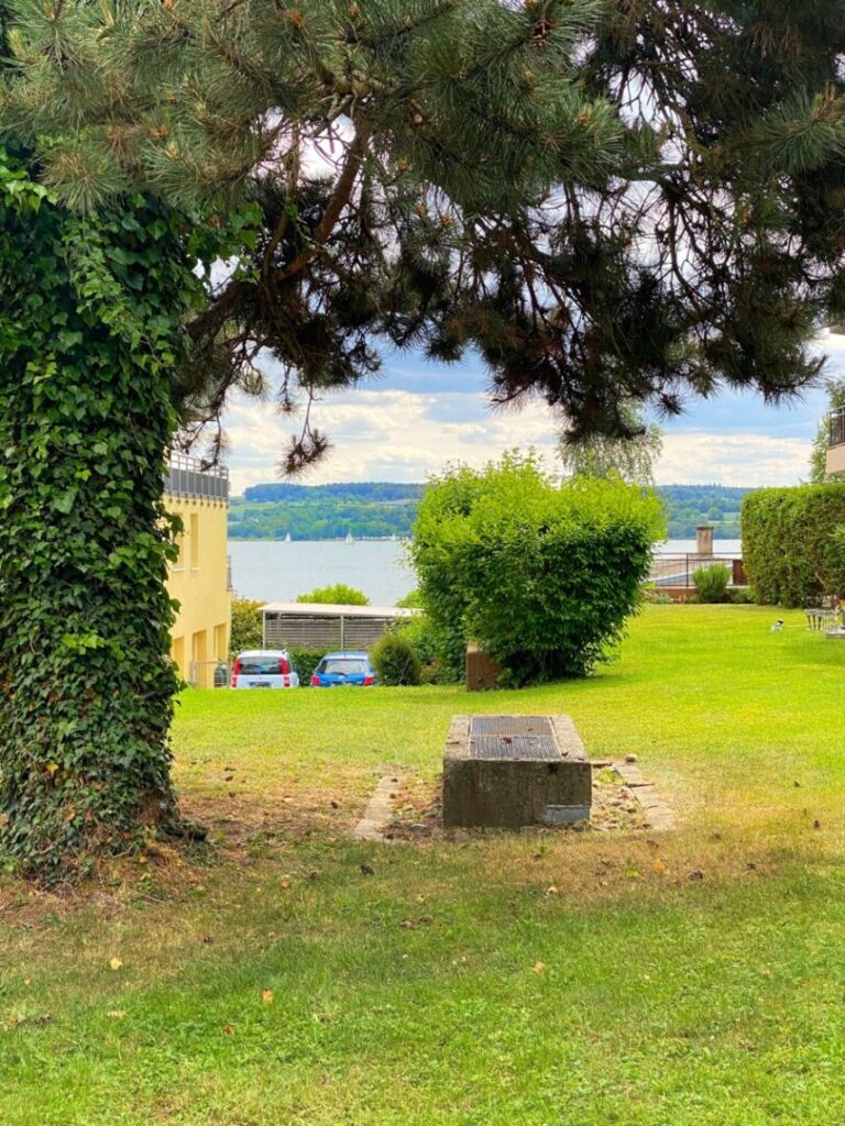 Seitlicher Seeblick
