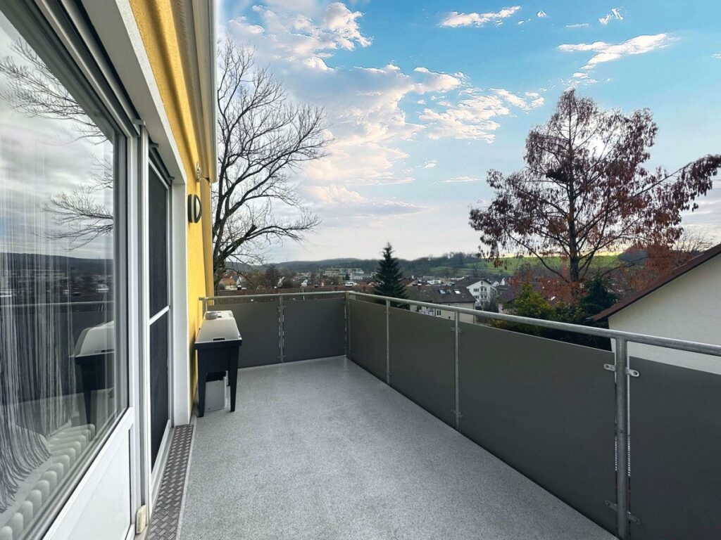Balkon OG
