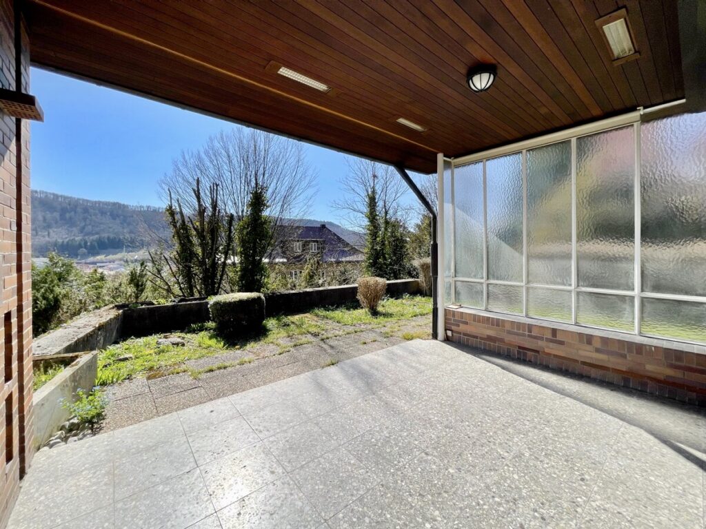 Überdachte Terrasse