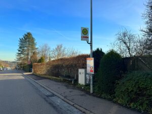 Bushaltestelle in der Nähe