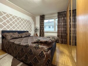 Schlafzimmer 1 OG