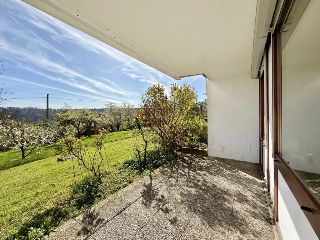 Terrasse mit Blick ins Grüne