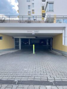 Einfahrt Tiefgarge