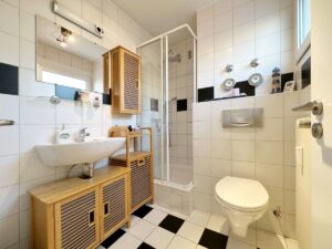 Badezimmer im DG
