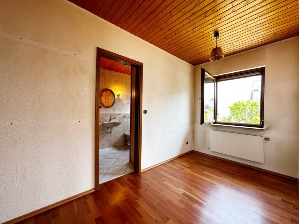Schlafzimmer OG