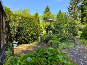 Terrasse mit Garten