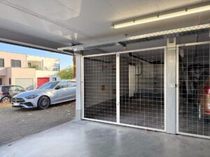 abschließbare Garagenbox