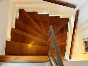 Holztreppe
