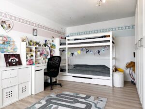 Kinderzimmer 1 (2)