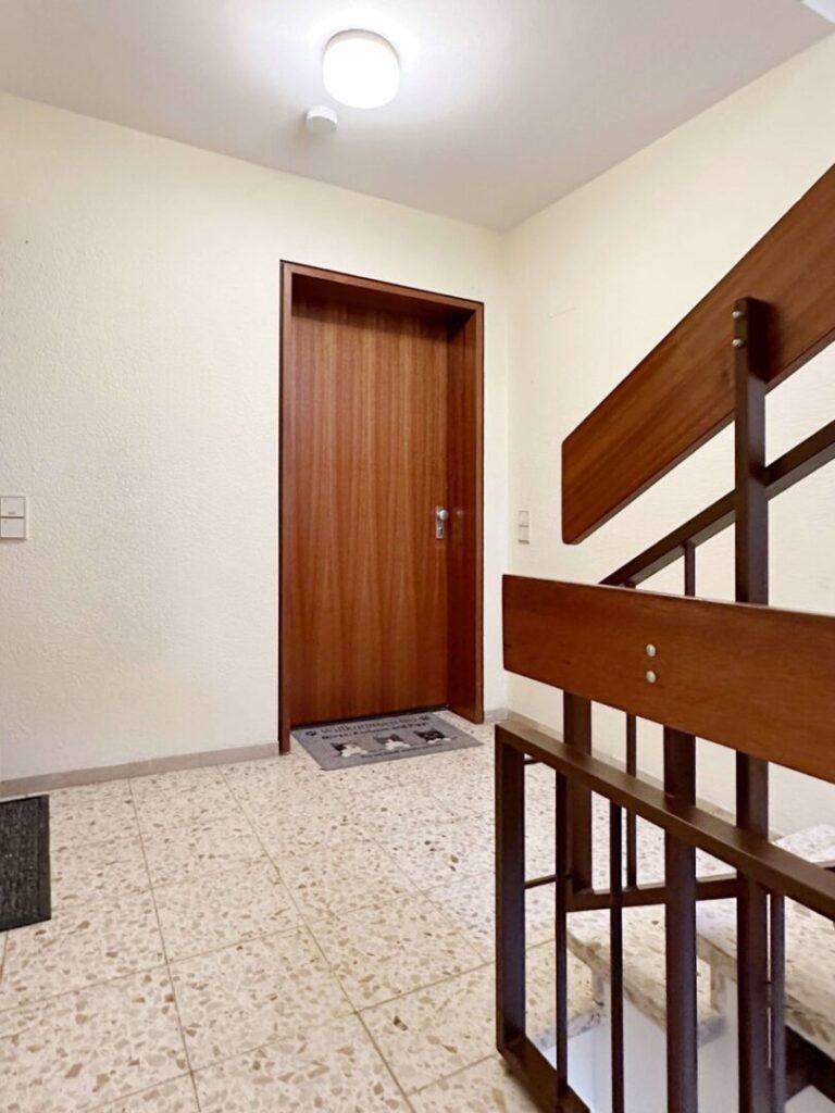 Wohnungstür