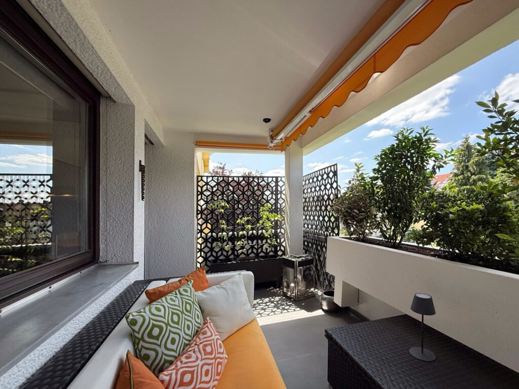 Balkon im Obergeschoss