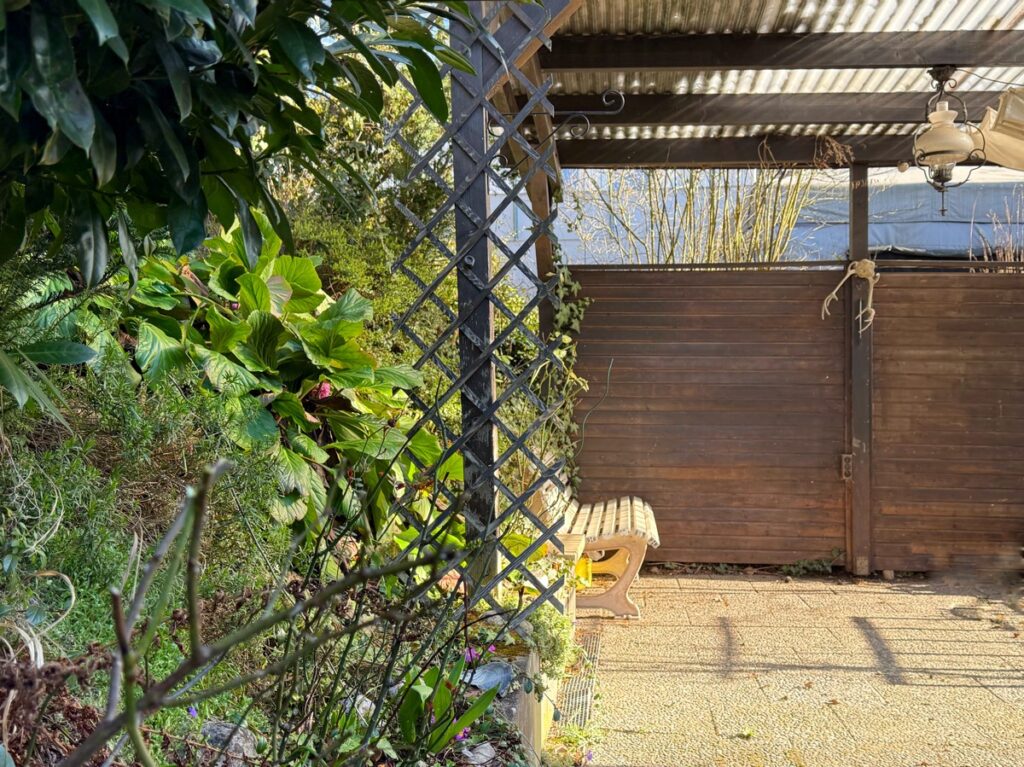 Pergola am Haus