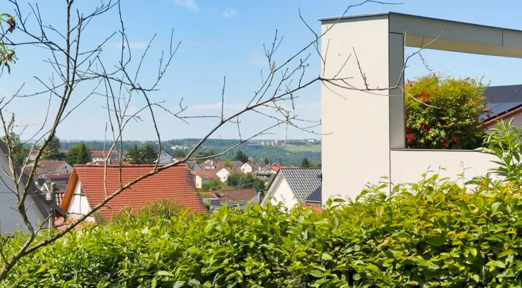 Blick vom Grundstück
