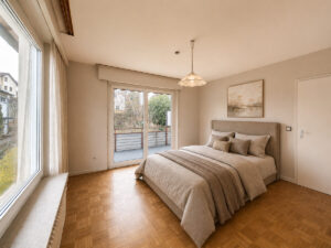 OG Schlafzimmer mit KI modernisiert