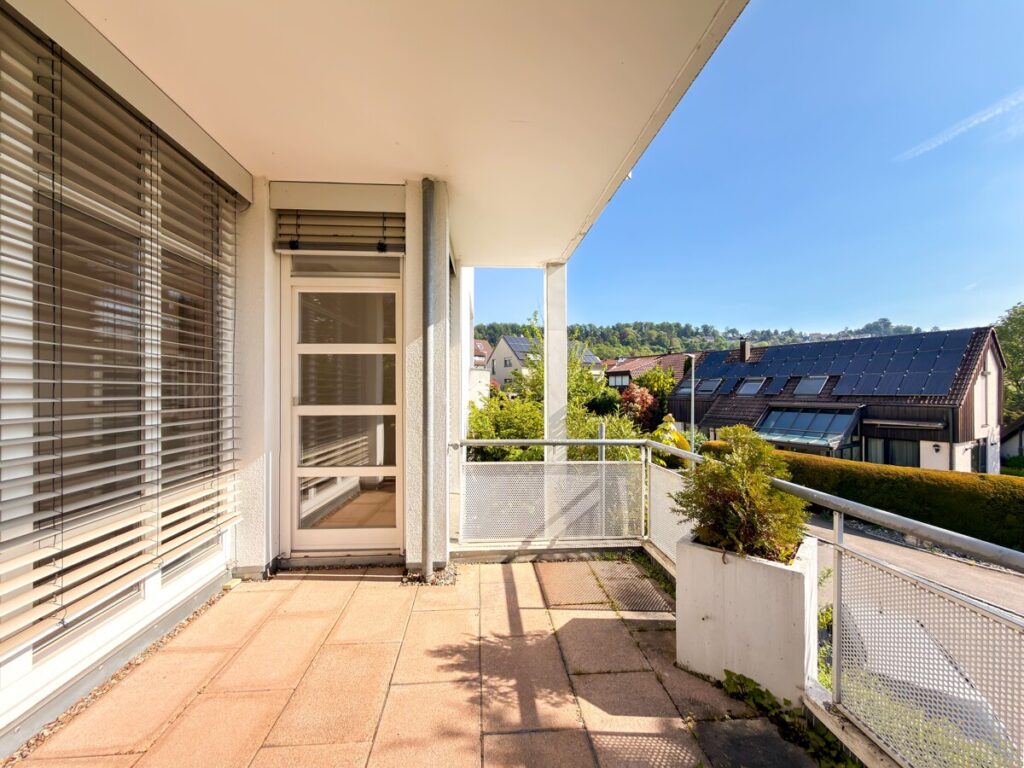 Überdachter Balkon am Wohnbereich