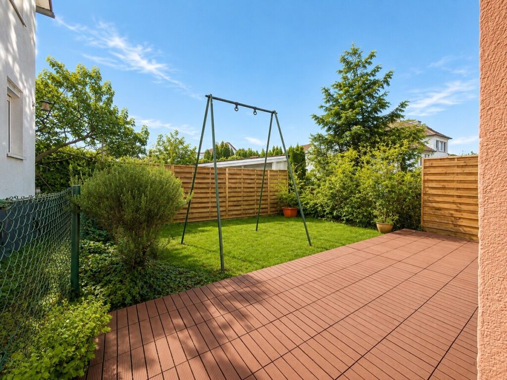 Terrassen- und Gartenansicht
