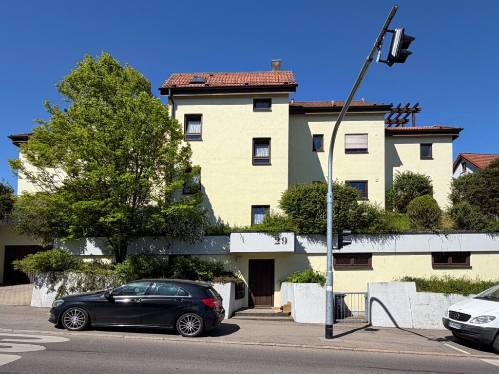 Hausansicht Straßenseite